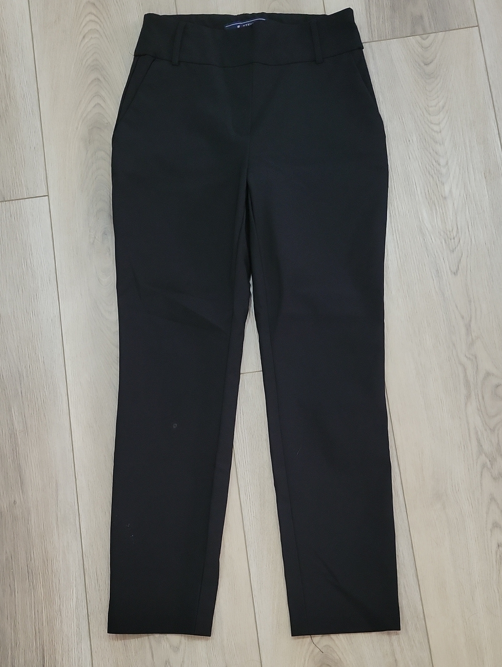 Women’s Black Tailored Ankle Trousers